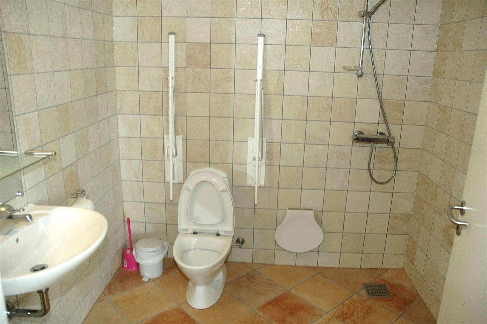 Hotel Lakolk Рёмё-Киркебю Экстерьер фото
